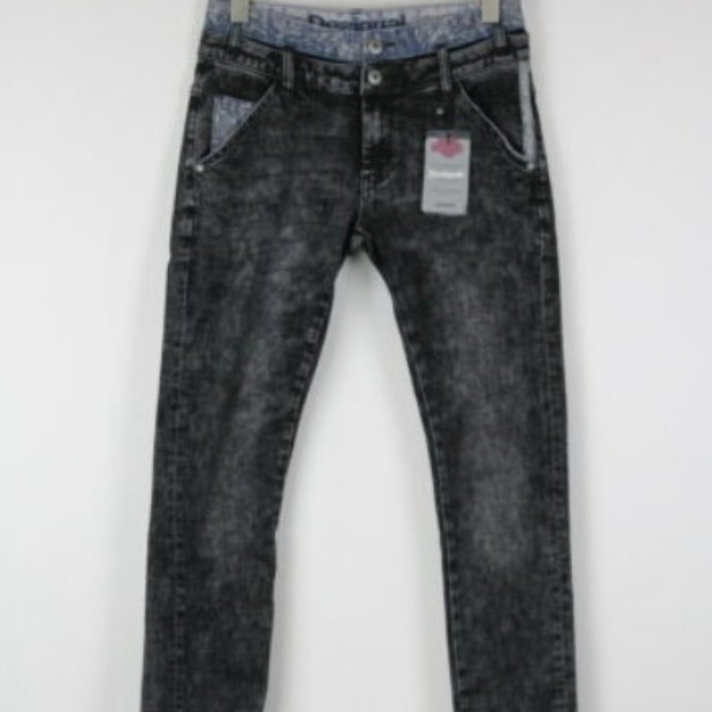 NWT Mens DESIGUAL Florenci, Slim Fitted, Light Washed Jens, Size W34 L33